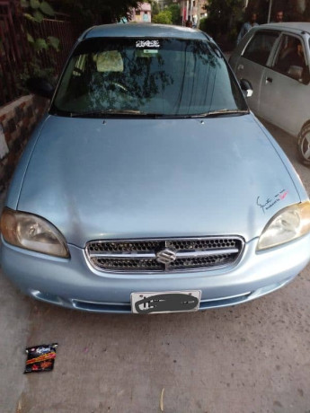 suzuki-baleno-2005-big-3