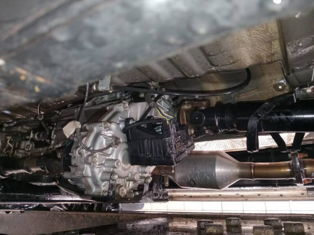 toyota-hilux-revo-v-automatic-28-2021-big-10