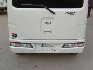 daihatsu-hijet-2021