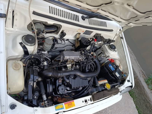 suzuki-mehran-vxr-2017-big-5