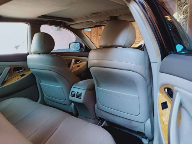 toyota-camry-2006-model-fully-loaded-and-less-driven-big-11