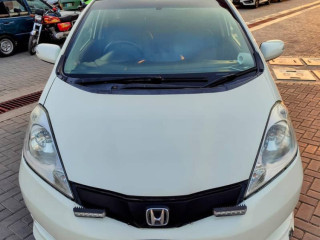 honda-fit-shuttle-2011-2015