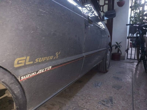 suzuki-mehran-vxr-2012-big-6