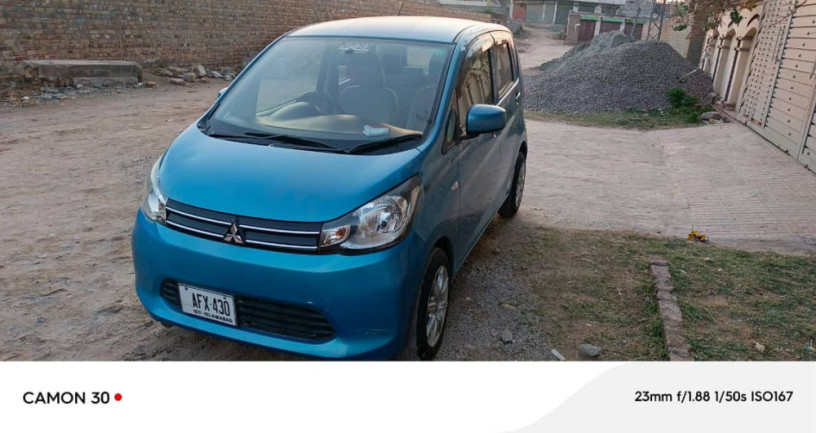 mitsubishi-ek-wagon-2014-big-1