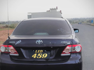 toyota-corolla-gli-2012