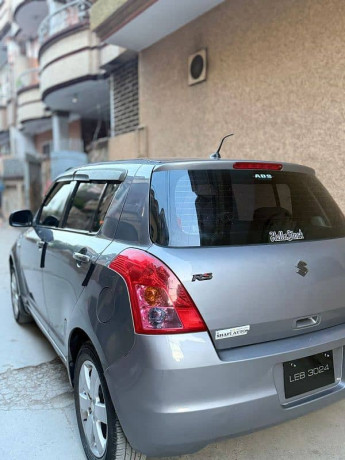 suzuki-swift-2014-big-0