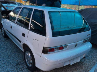 suzuki-cultus-2011