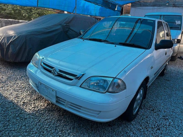 suzuki-cultus-2011-big-3