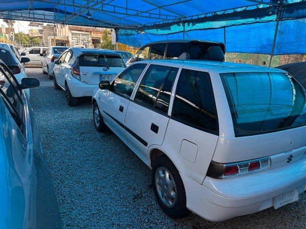 suzuki-cultus-2011-big-4