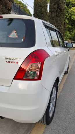 suzuki-swift-dlx-13-big-7