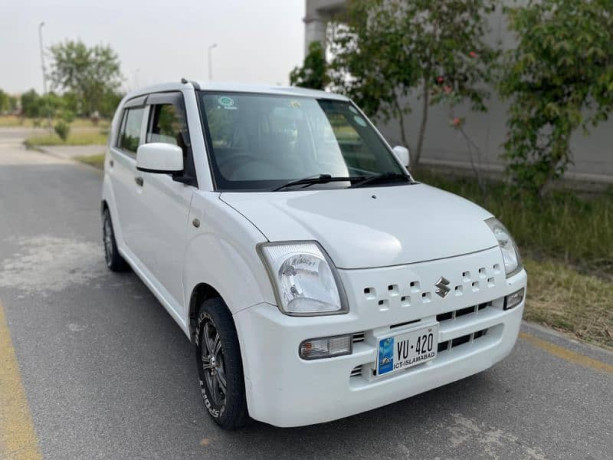 suzuki-alto-2012-big-0