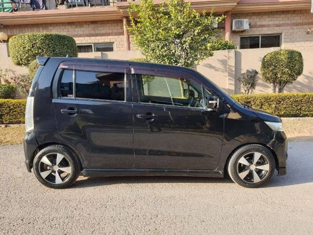 suzuki-wagon-r-stingray-2010-big-2