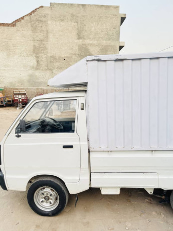 suzuki-ravi-2014-with-container-big-1