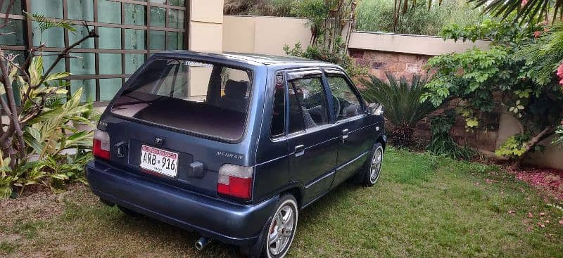 suzuki-mehran-vxr-2008-big-0