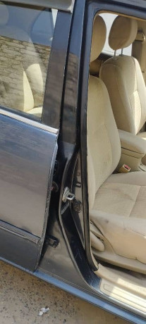 toyota-corolla-altis-2004-big-1