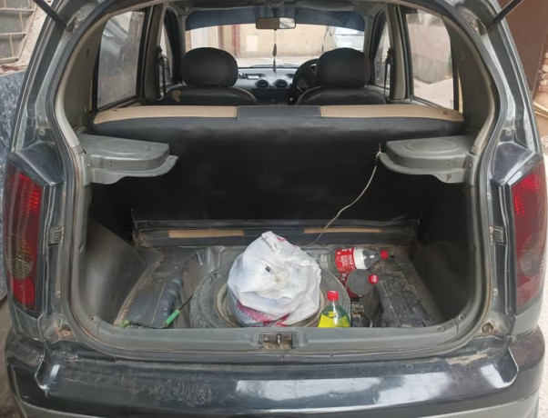 santro-plus-2005-big-5
