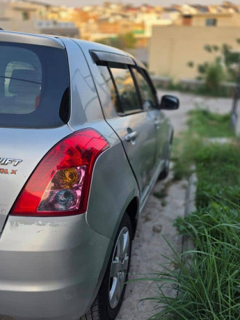 suzuki-swift-2012-automatic-dlx-13-big-2