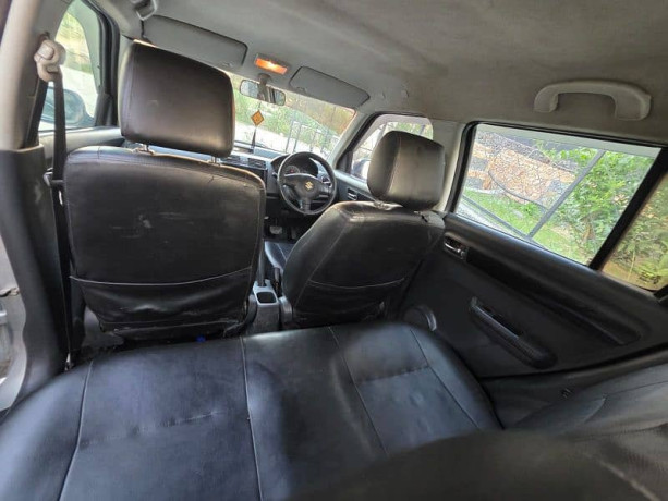 suzuki-swift-2012-automatic-dlx-13-big-16