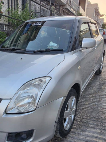 suzuki-swift-2012-automatic-dlx-13-big-4