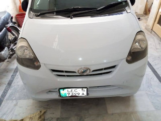 daihatsu-mira-2012
