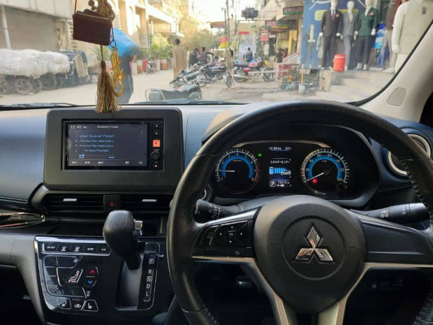 mitsubishi-ek-x-hybrid-turbo-2019-big-13