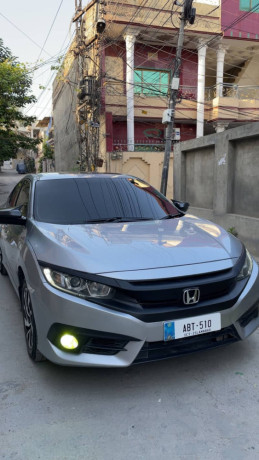 honda-civic-x-2016-big-0