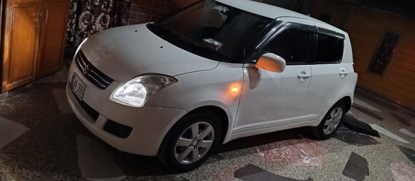 suzuki-swift-2013-big-10