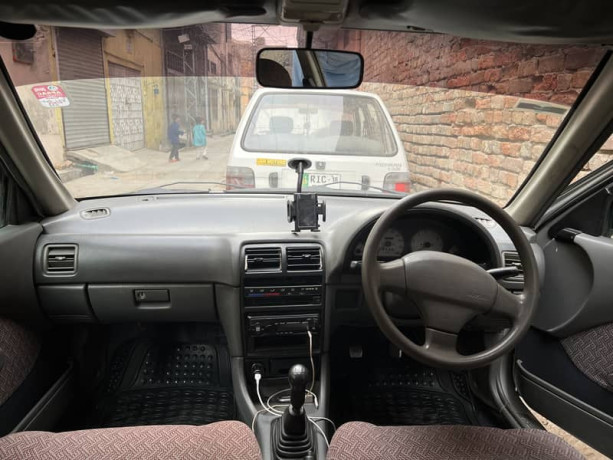 suzuki-cultus-2005-vxr-big-16