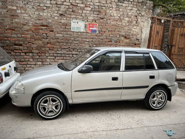 suzuki-cultus-2005-vxr-big-0