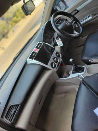 honda-city-aspire-2016-big-4
