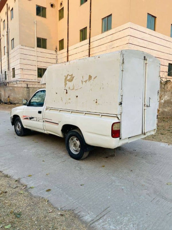 toyota-pickup-2003-big-3