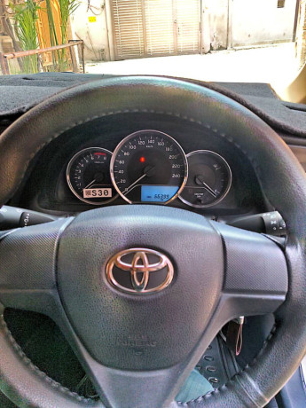 toyota-corolla-gli-13-automatic-2019-big-6