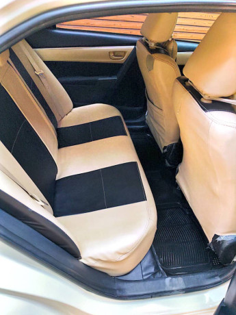 toyota-corolla-gli-13-automatic-2019-big-10