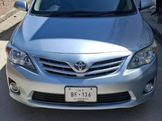 toyota-corolla-gli-2013