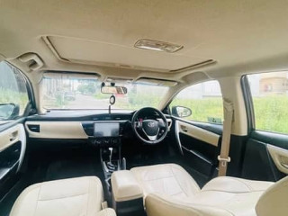 toyota-altis-grande-2015