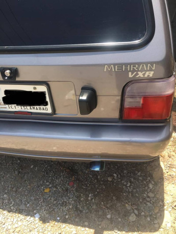 suzuki-mehran-vxr-2018-big-15