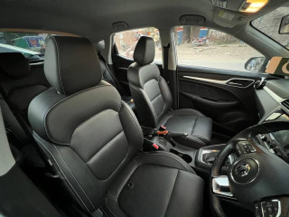 mg-zs-15-petrol-2021-total-genion