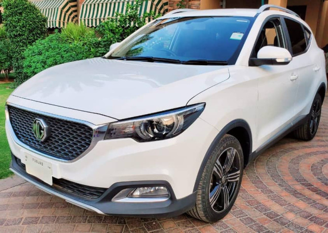 mg-zs-15-petrol-2021-total-genion-big-3