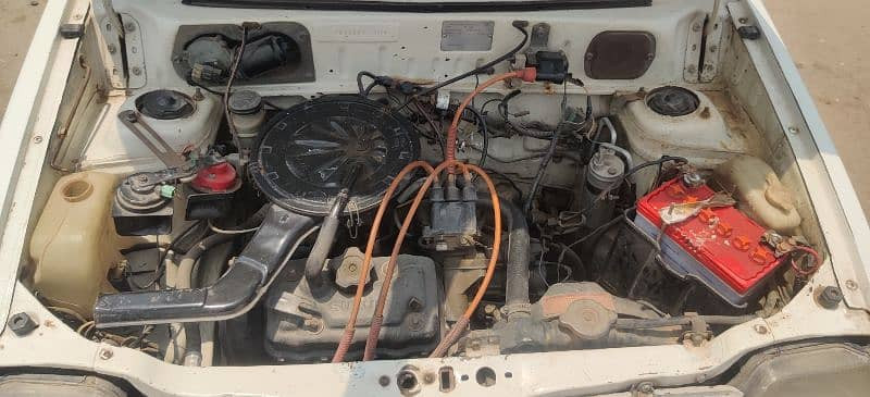 suzuki-mehran-vxr-2000-big-5