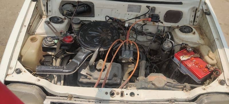 suzuki-mehran-vxr-2000-big-6