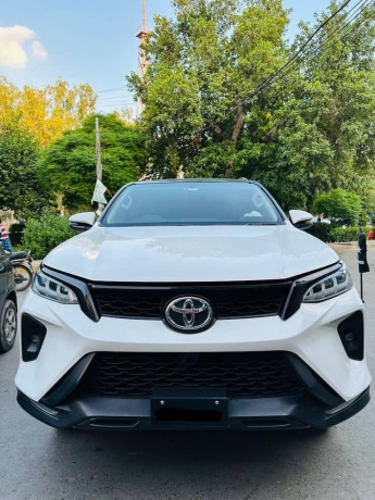 toyota-fortuner-2018-push-sindh-nbr-big-10