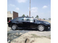 toyota-corolla-gli-small-8
