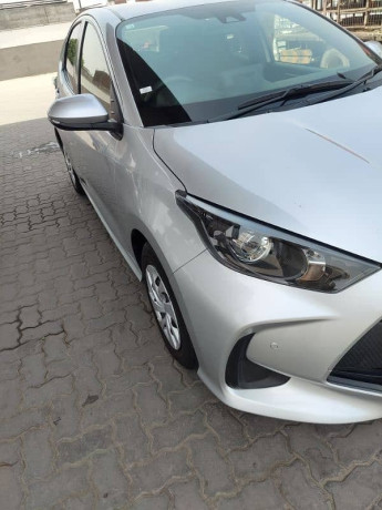 toyota-yaris-202125-hatchback-big-1