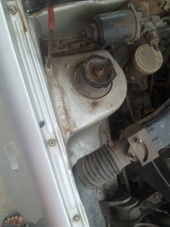 suzuki-cultus-vxr-2004-big-2