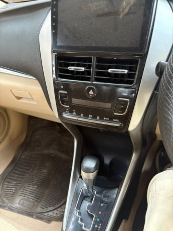 toyota-yaris-2020-15-big-2