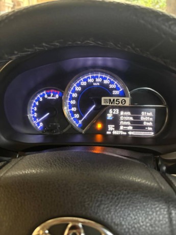 toyota-yaris-2020-15-big-9