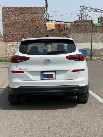hyundai-tuscon-20-big-16