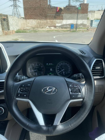 hyundai-tuscon-20-big-5