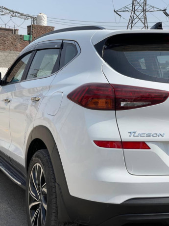 hyundai-tuscon-20-big-13
