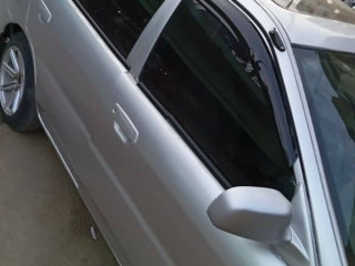 mitsubishi-lancer-antique-car-automatic-with-sunroof